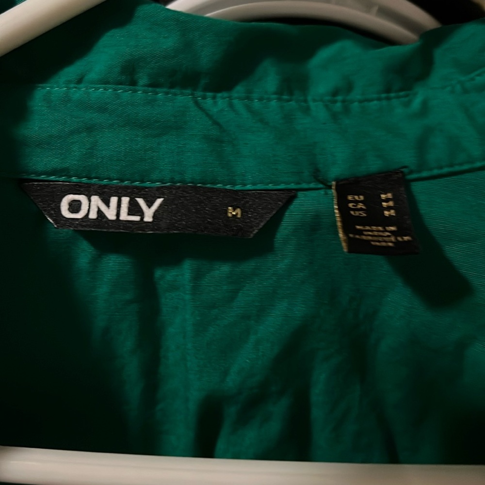 Only green shirt
